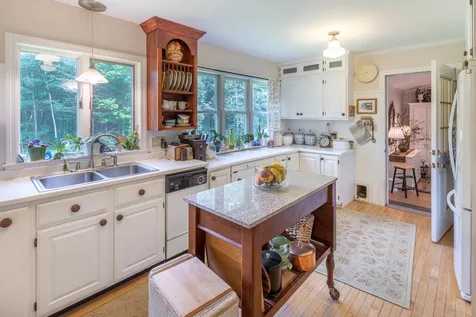 82 Clay Hill Road Hartland VT 05048