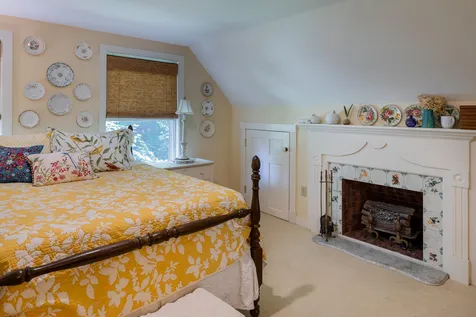 82 Clay Hill Road Hartland VT 05048