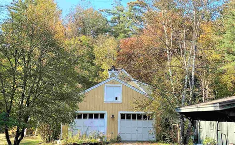 82 Clay Hill Road Hartland VT 05048