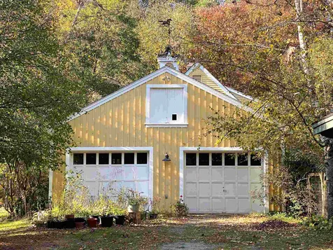 82 Clay Hill Road Hartland VT 05048