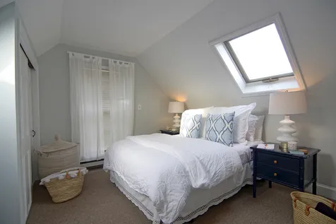 5 Atkinson Street New Castle NH 03854