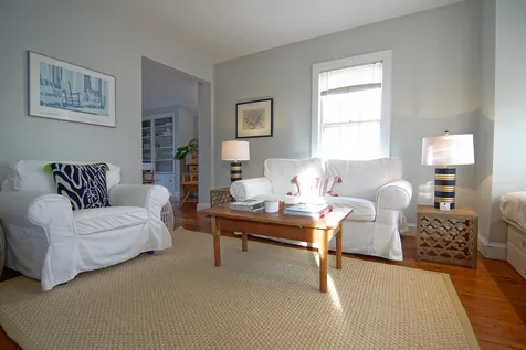 5 Atkinson Street New Castle NH 03854
