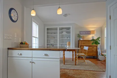 5 Atkinson Street New Castle NH 03854