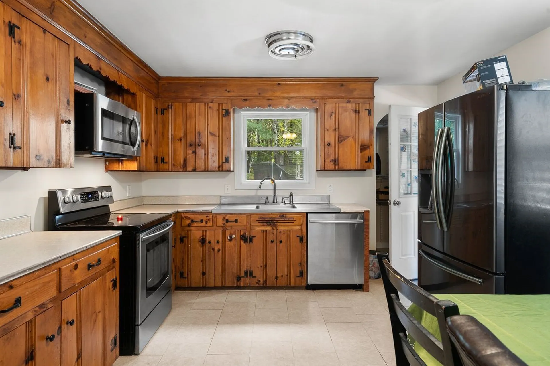 69 Pleasant Street Epping NH 03042