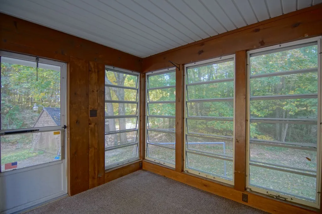 224 Amesbury Road Kensington NH 03833