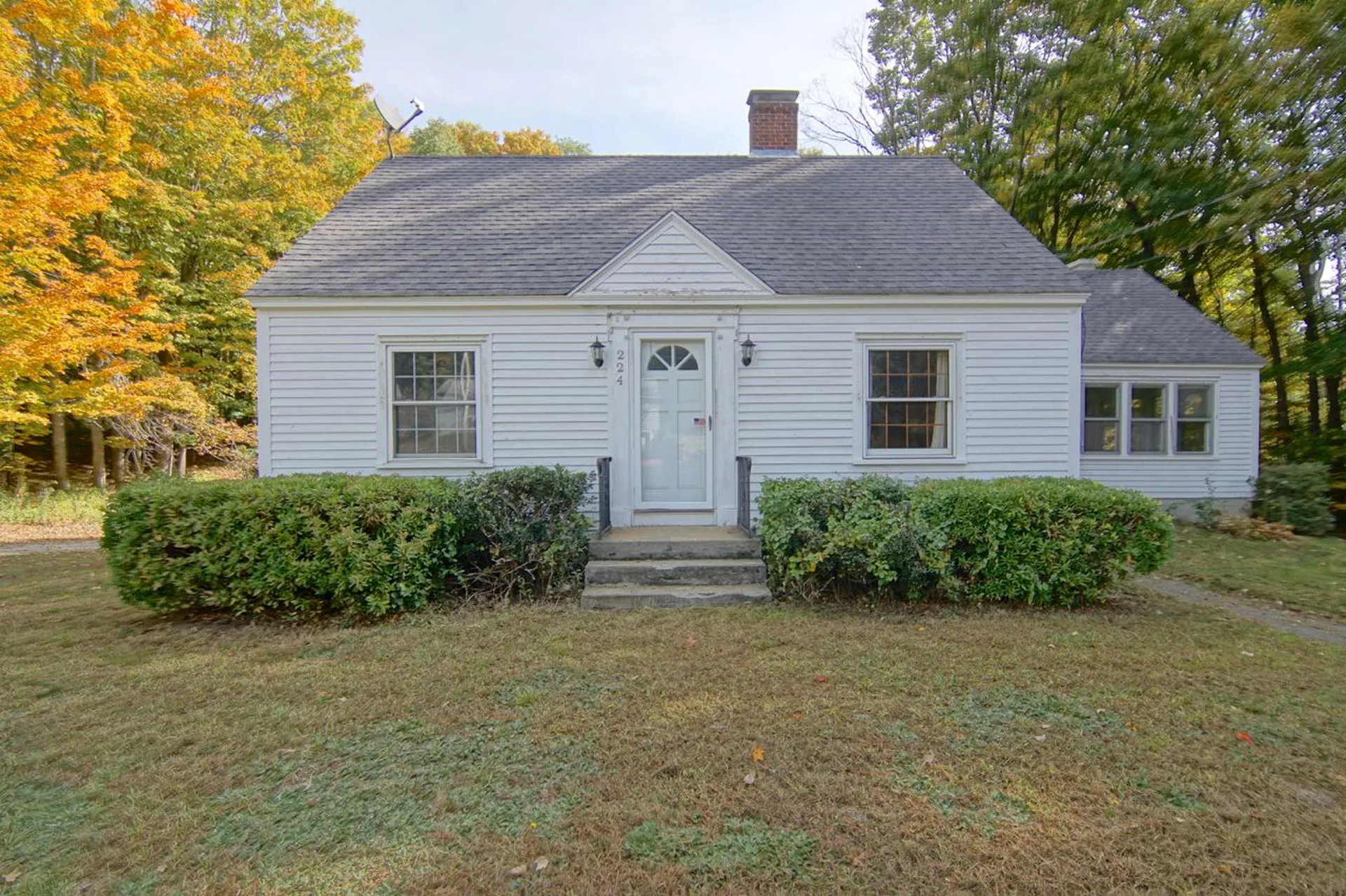 224 Amesbury Road Kensington NH 03833