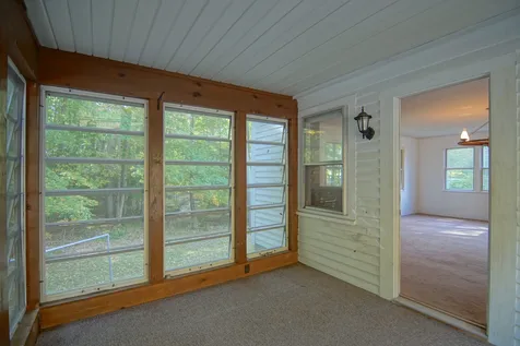 224 Amesbury Road Kensington NH 03833