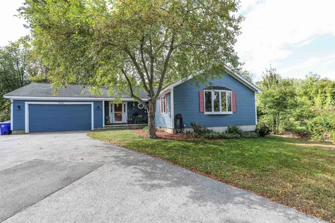 252 Stark Lane Manchester NH 03102