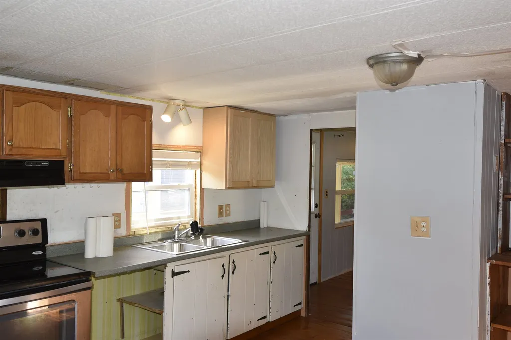 65 Wile Street Hinesburg VT 05461