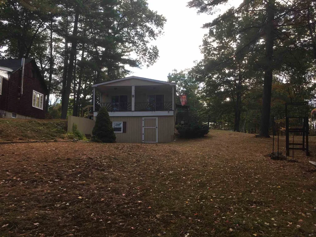 128 Indian Lake Drive Lebanon ME 04027