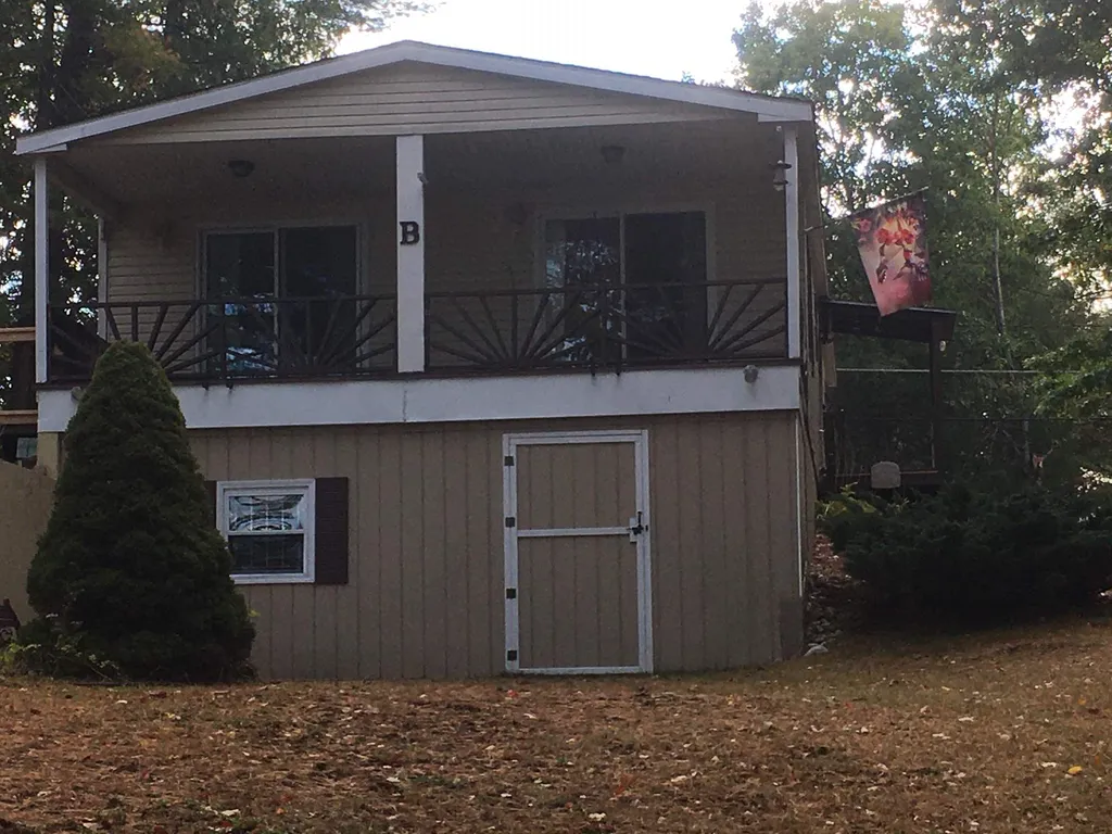 128 Indian Lake Drive Lebanon ME 04027