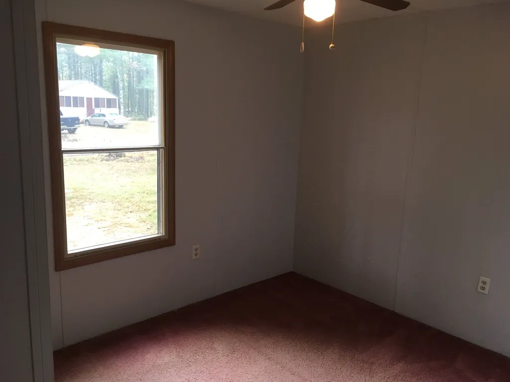 128 Indian Lake Drive Lebanon ME 04027