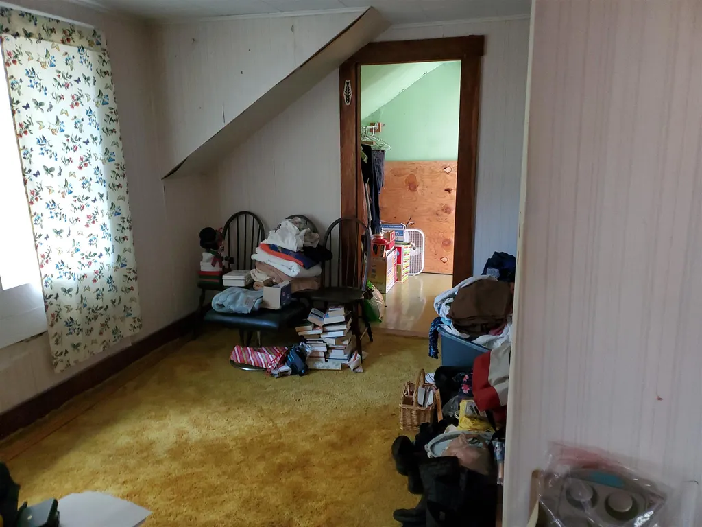 46 Knoll Street Newport NH 03773