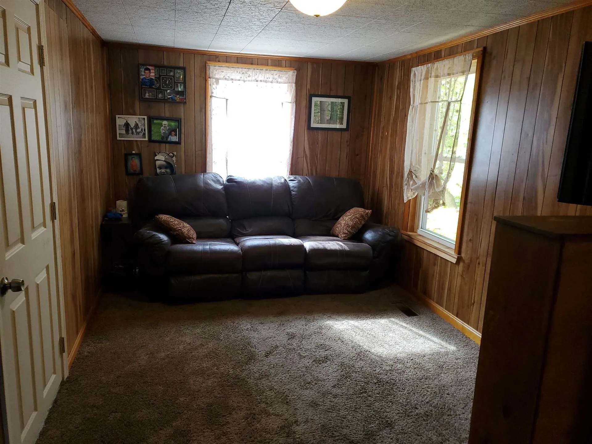 46 Knoll Street Newport NH 03773