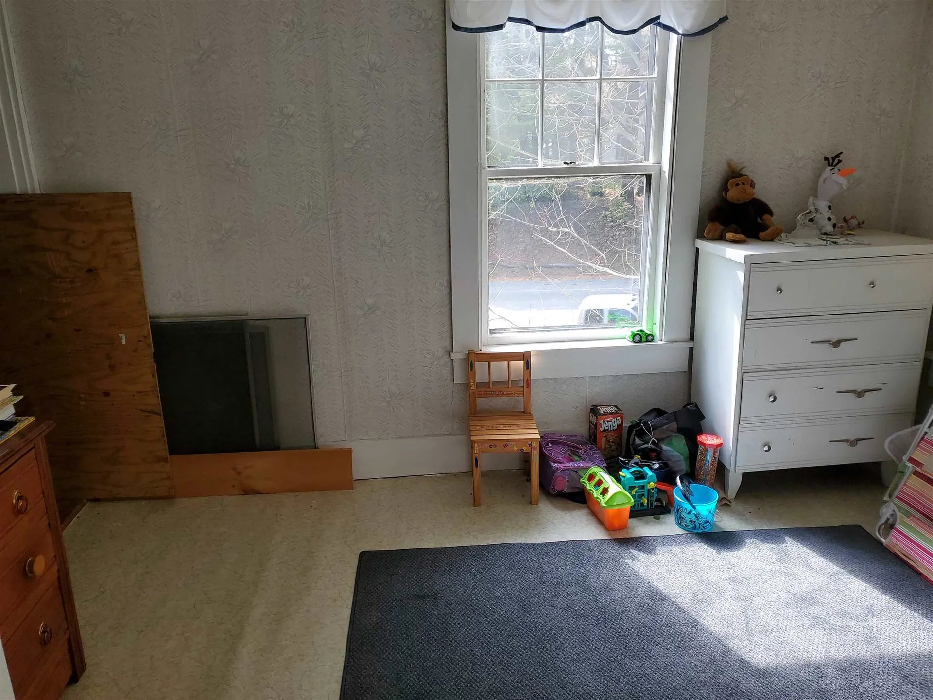 46 Knoll Street Newport NH 03773