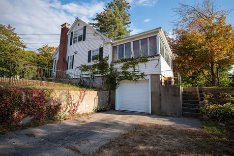 62 Freedom Drive Franklin NH 03235