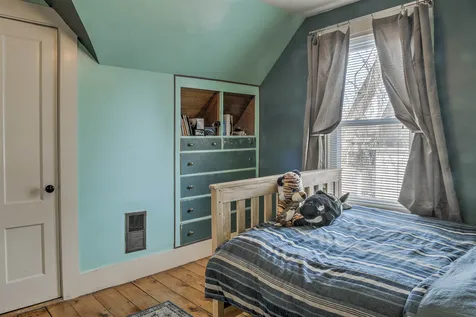 51 Dover Street Keene NH 03431