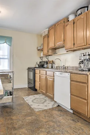 51 Dover Street Keene NH 03431