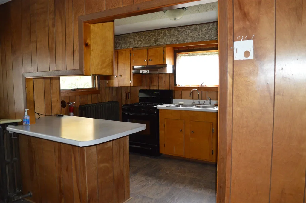 22 Church Street Richford VT 05476