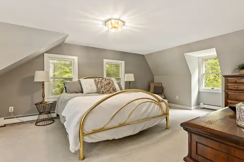 72 Woodman Road South Hampton NH 03827