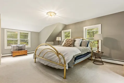 72 Woodman Road South Hampton NH 03827
