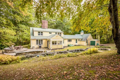 72 Woodman Road South Hampton NH 03827
