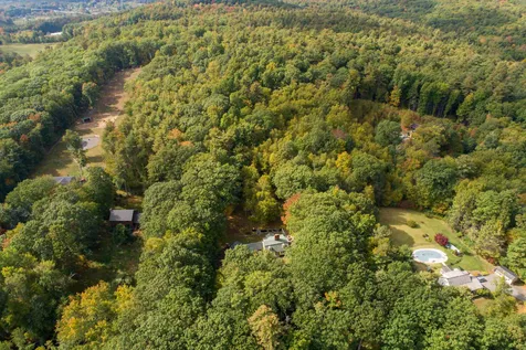 72 Woodman Road South Hampton NH 03827