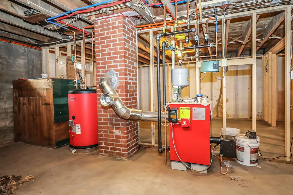 55 Alger Street Manchester NH 03103