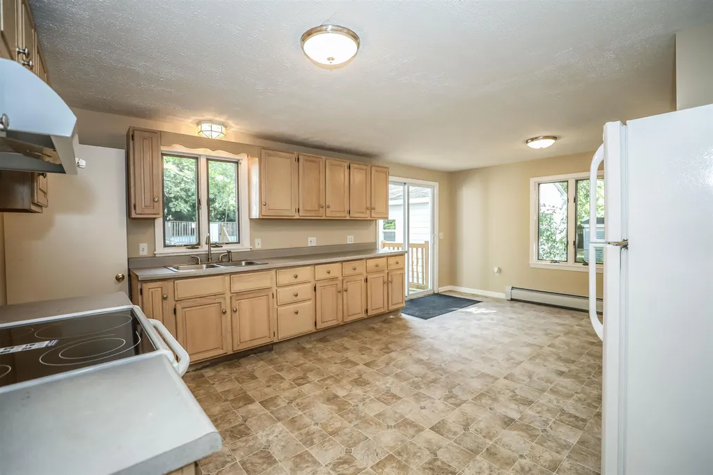 55 Alger Street Manchester NH 03103