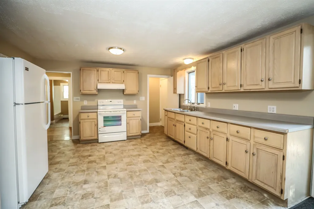 55 Alger Street Manchester NH 03103