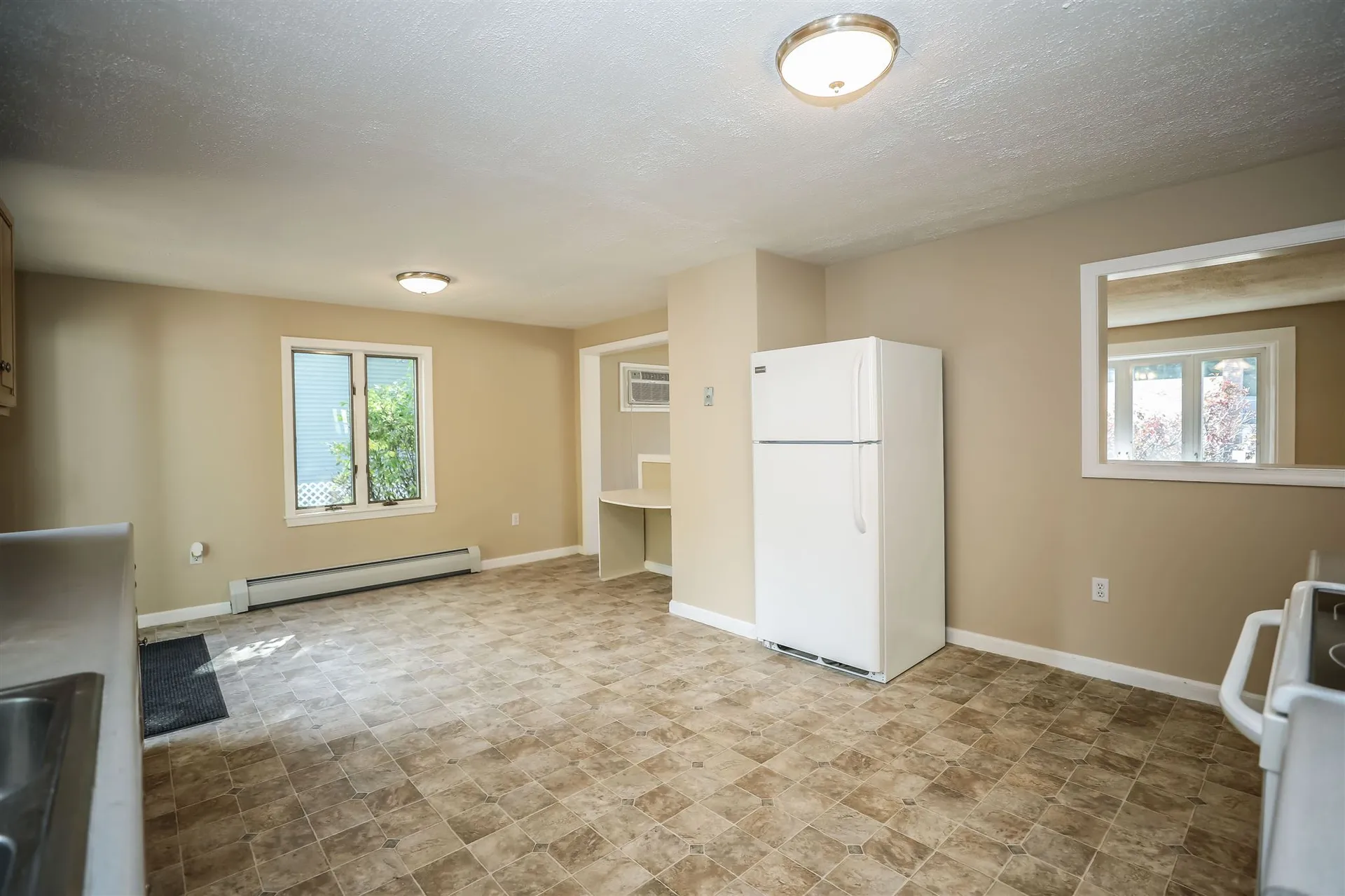 55 Alger Street Manchester NH 03103