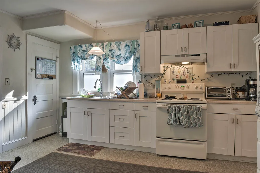 231-233 Baker Street Keene NH 03431