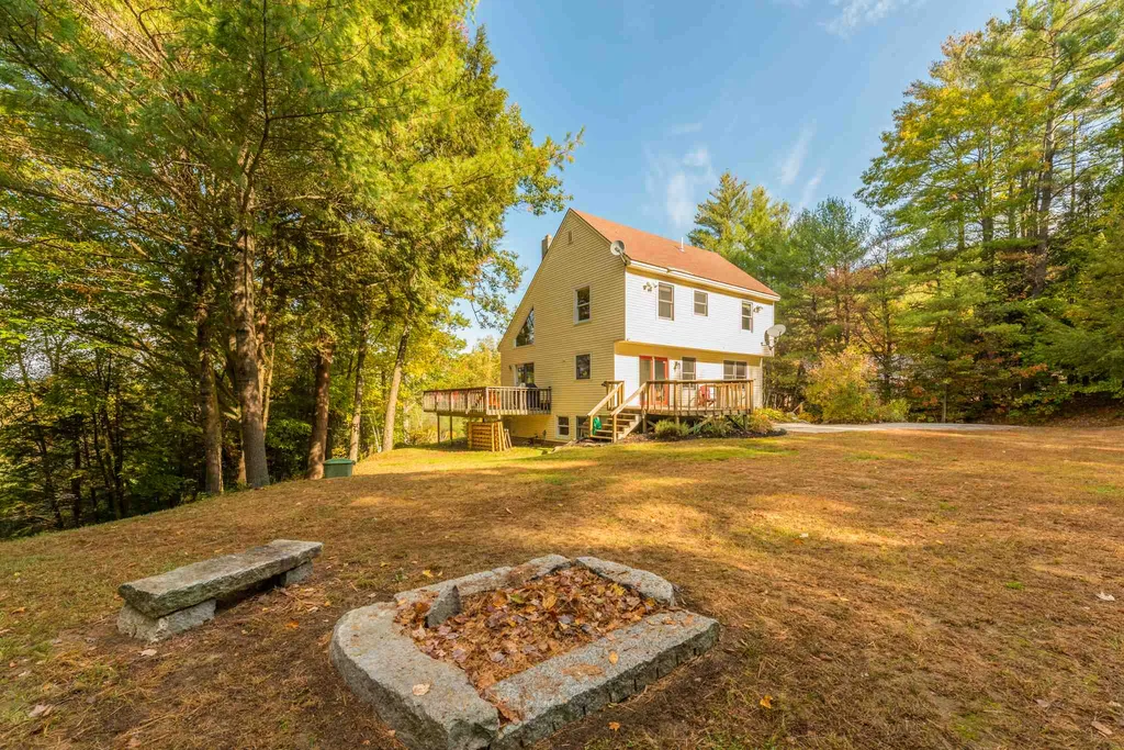 18 Breakneck Road Newport NH 03773