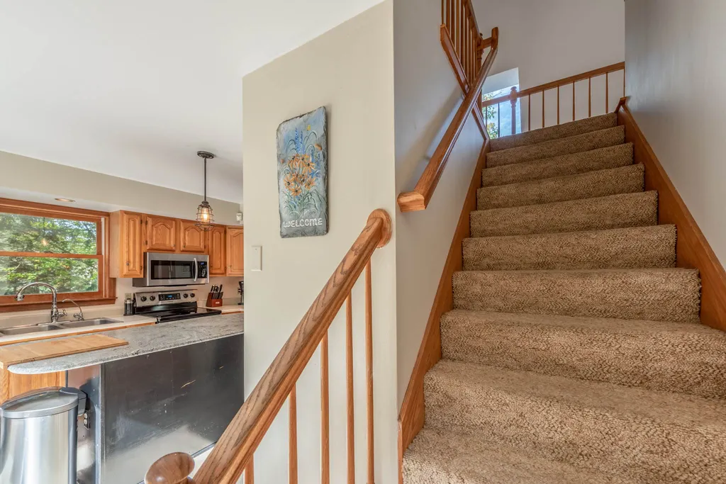 18 Breakneck Road Newport NH 03773