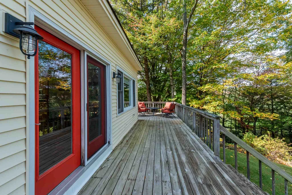 18 Breakneck Road Newport NH 03773