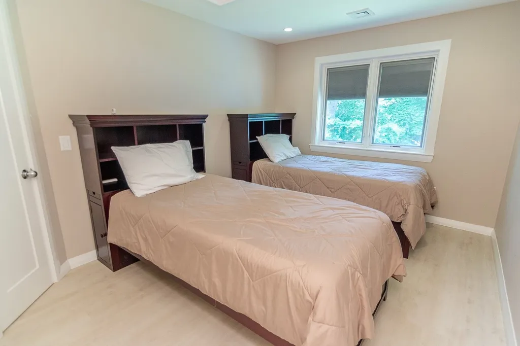 90 Summit Avenue Gilford NH 03249