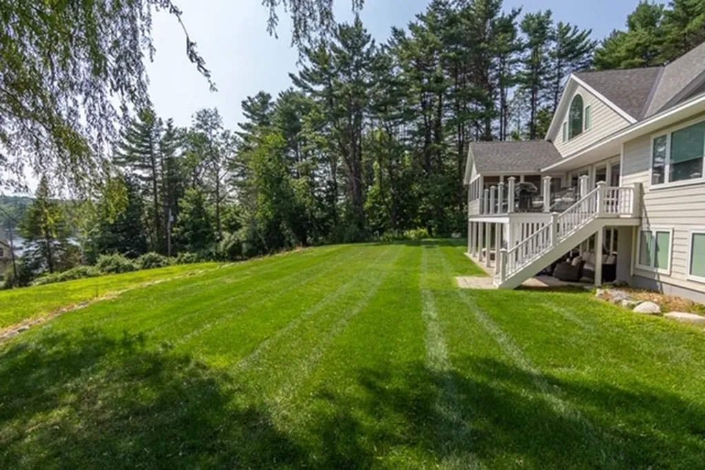 90 Summit Avenue Gilford NH 03249