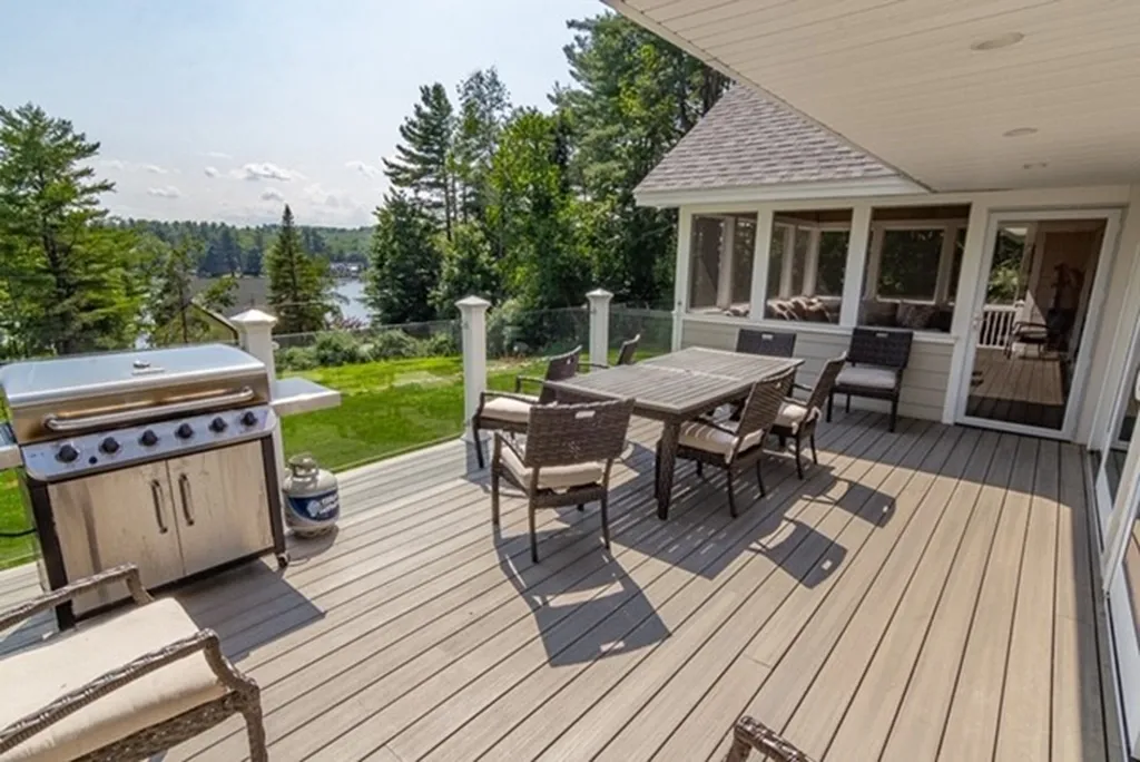 90 Summit Avenue Gilford NH 03249
