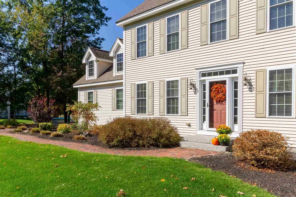 25 Hayward Brook Drive Concord NH 03301