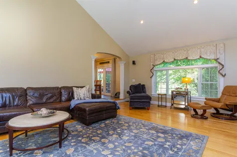 25 Hayward Brook Drive Concord NH 03301