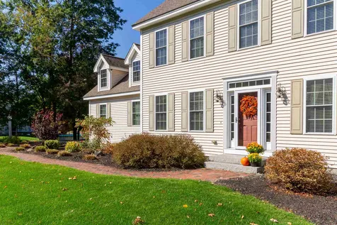 25 Hayward Brook Drive Concord NH 03301