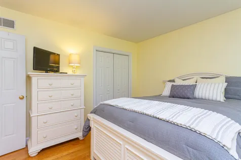 25 Hayward Brook Drive Concord NH 03301