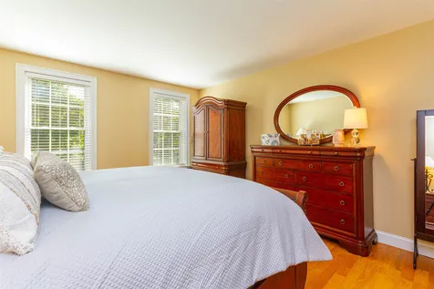 25 Hayward Brook Drive Concord NH 03301