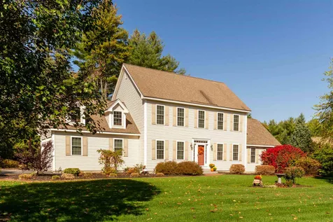 25 Hayward Brook Drive Concord NH 03301
