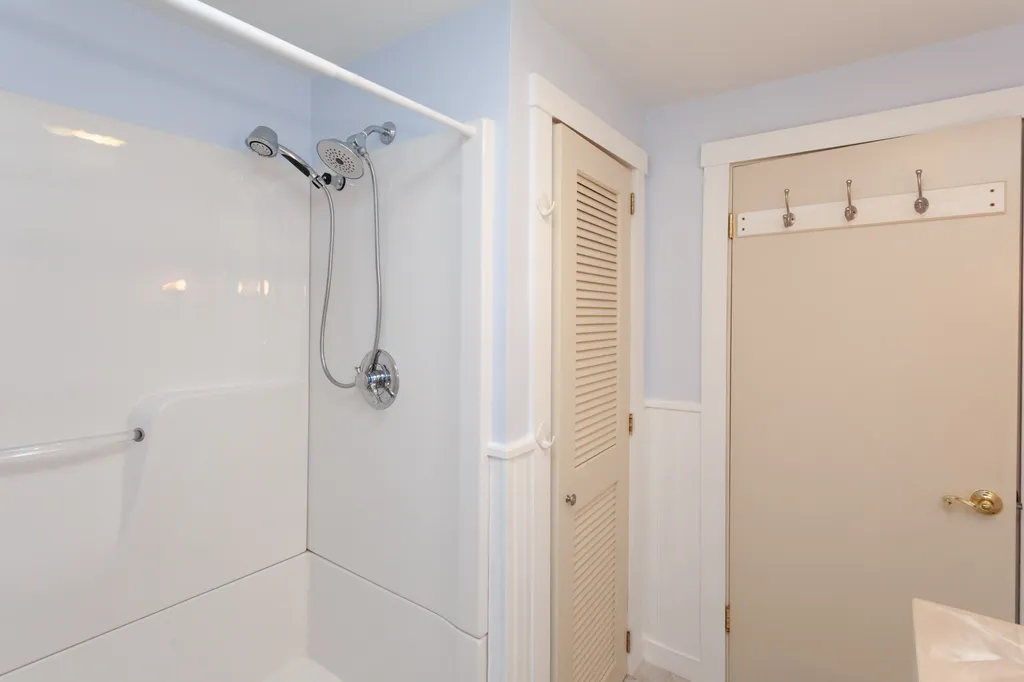 1 Wildrose Lane Eliot ME 03903