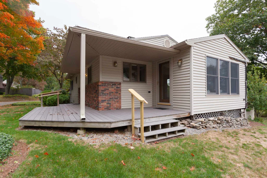 1 Wildrose Lane Eliot ME 03903