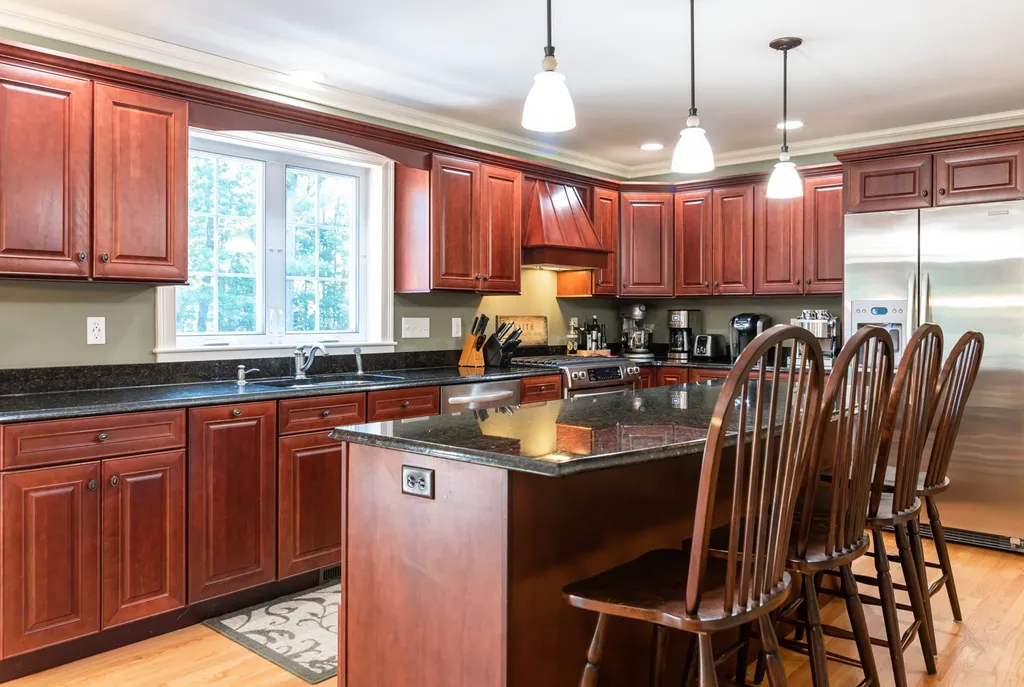 5 Brieann Drive Merrimack NH 03054