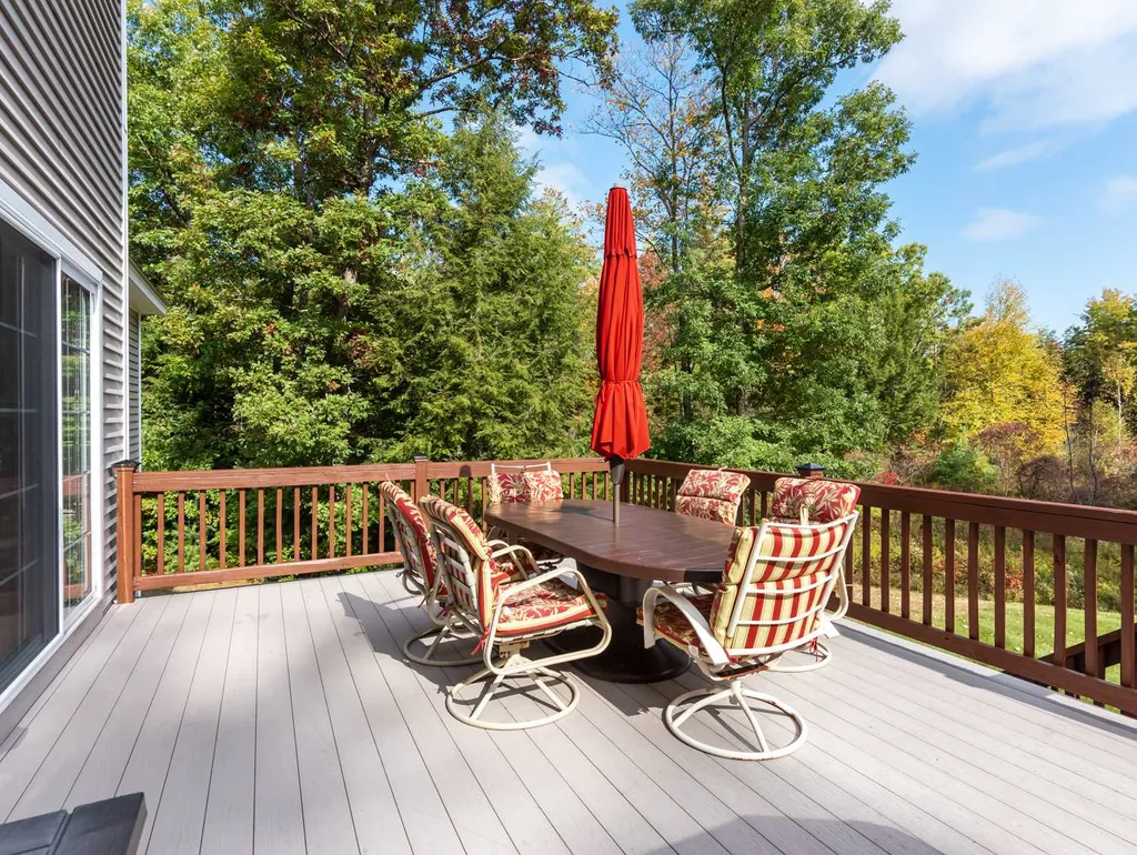 5 Brieann Drive Merrimack NH 03054