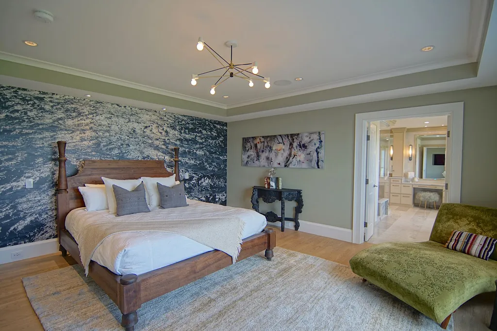18 Becker Lane New Castle NH 03854