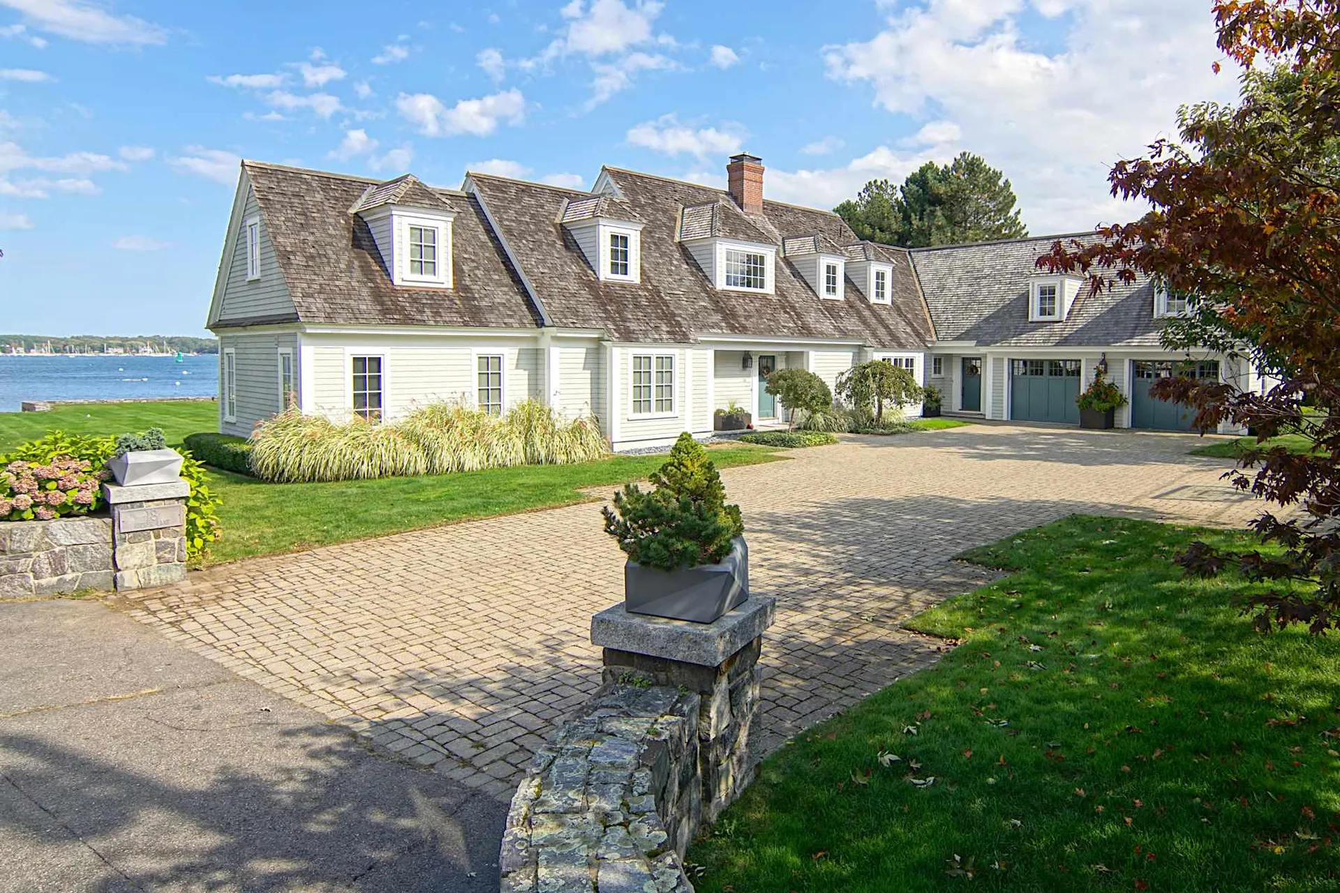 18 Becker Lane New Castle NH 03854